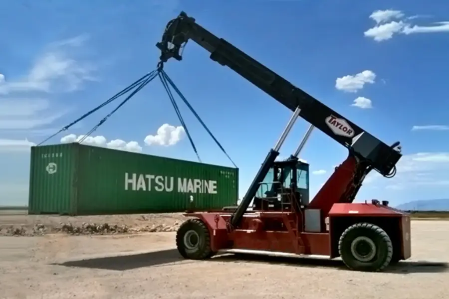 Taylor XRS-9972H1 Reach Stacker Container Handler